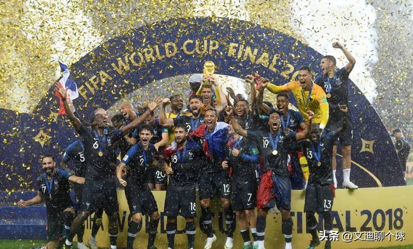 奥尔莫：亚马尔一直渴望入选国家队，他已习惯成为舆论的焦点（奥尔莫：亚马尔始终渴望披上国家队战袍，已习惯成为舆论焦点）