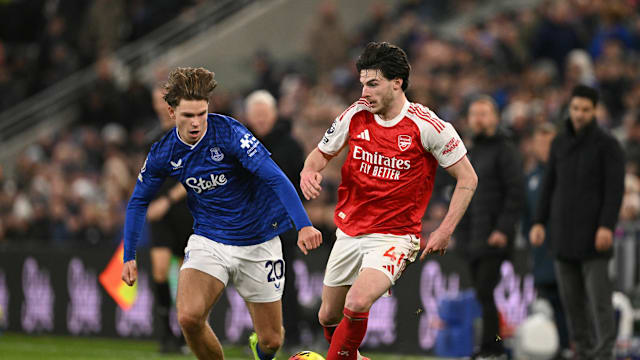 76人三分手感火热（76人三分火力全开）