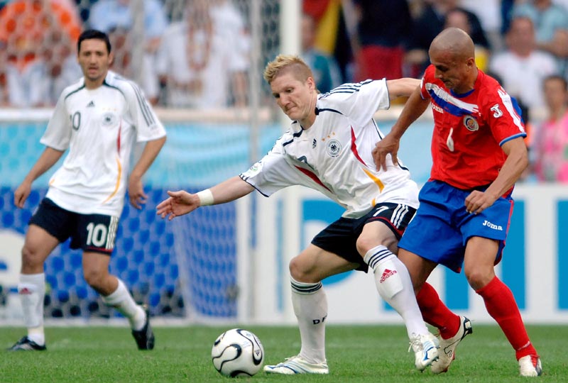 火爆，辽超总决赛大连队vs本溪队共有55678名观众观战（辽超总决赛热度爆表：大连战本溪，55678名球迷到场见证）