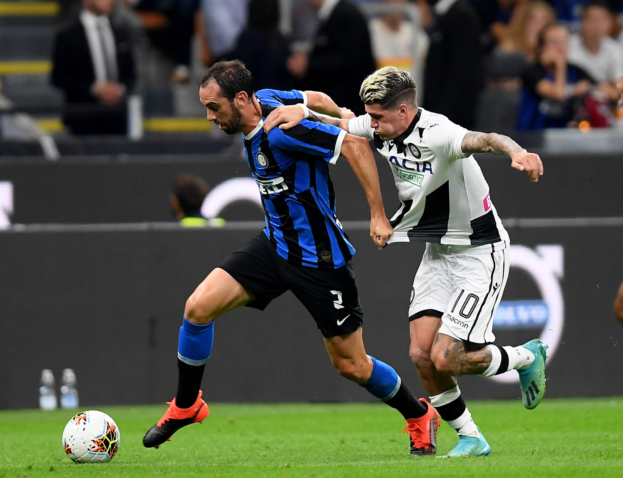 德天空：如果于帕不续约，拜仁将施洛特贝克视为主要替代者（德天空：于帕若不续约，拜仁将锁定施洛特贝克为首选替代者）