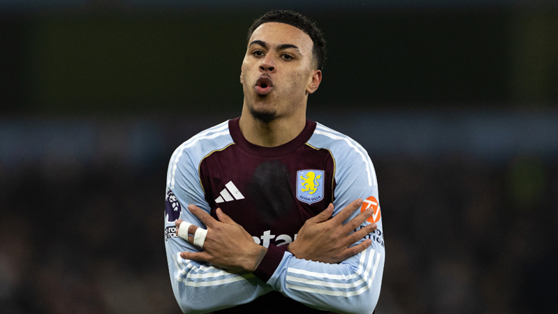 欧冠半场：詹姆斯助攻佩德罗破门，切尔西暂1-0亚特兰大（欧冠半场战报：詹姆斯送助攻佩德罗建功，切尔西1-0领先亚特兰大）