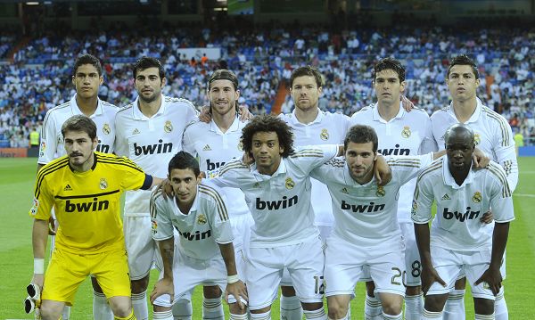 都体：弗拉霍维奇遭遇左腿拉伤，预计将缺阵至今年年底（《都灵体育报》：弗拉霍维奇左腿拉伤，预计缺席至今年年底）